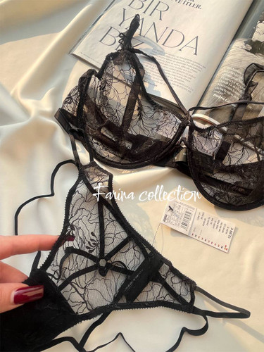 سوتین مشکی هارنس فانتزی